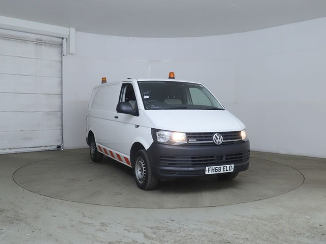 View our Volkswagen Transporter 2.0 TDI T32 BlueMotion Tech Startline Panel Van 5dr Diesel Manual 4Motion SWB Euro 6 (s/s) (150 ps)