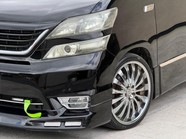 View our TOYOTA VELLFIRE