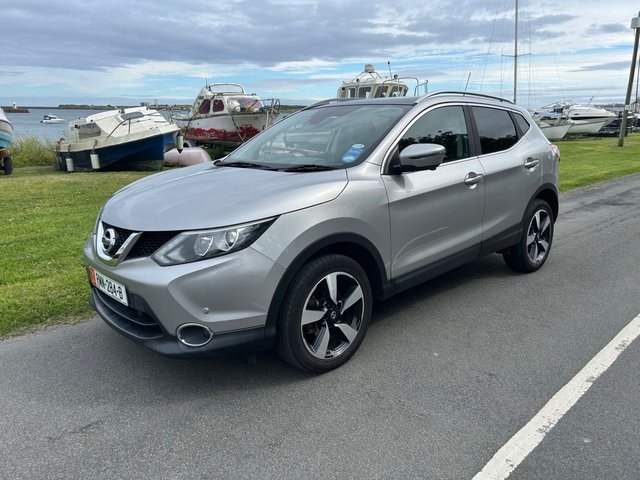 View our NISSAN QASHQAI