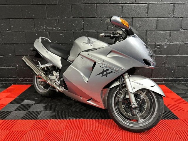 View our HONDA CBR1100XX SUPER BLACKBIRD