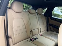USED 2020 70 PORSCHE Cayenne E Hybrid 3.0 V6 E-Hybrid 14.1kWh SUV 5dr Petrol Plug-in Hybrid TiptronicS 4WD Euro 6 (s/s) (3.6kW Charger) (462 ps) SPORTS CHRONO,PANORAMIC SUNROOF