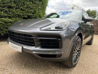 USED 2020 70 PORSCHE Cayenne E Hybrid 3.0 V6 E-Hybrid 14.1kWh SUV 5dr Petrol Plug-in Hybrid TiptronicS 4WD Euro 6 (s/s) (3.6kW Charger) (462 ps) SPORTS CHRONO,PANORAMIC SUNROOF