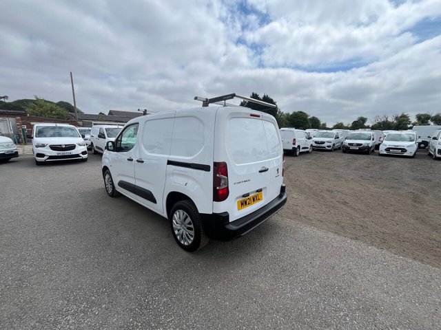 View our PEUGEOT PARTNER