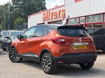 View our RENAULT CAPTUR