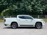 USED 2019 69 MITSUBISHI L200 2.2 DI-D DC Barbarian X Pickup Double Cab 4dr Diesel Auto 4WD Euro 6 (s/s) (150 ps) ** NO VAT * *  SAT NAV **  TOWBAR