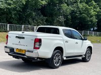 USED 2019 69 MITSUBISHI L200 2.2 DI-D DC Barbarian X Pickup Double Cab 4dr Diesel Auto 4WD Euro 6 (s/s) (150 ps) ** NO VAT * *  SAT NAV **  TOWBAR
