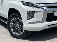USED 2019 69 MITSUBISHI L200 2.2 DI-D DC Barbarian X Pickup Double Cab 4dr Diesel Auto 4WD Euro 6 (s/s) (150 ps) ** NO VAT * *  SAT NAV **  TOWBAR