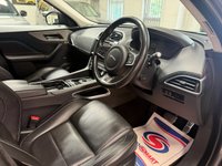 USED 2017 17 JAGUAR F-PACE 3.0 D300 V6 S SUV 5dr Diesel Auto AWD Euro 6 (s/s) (300 ps) 