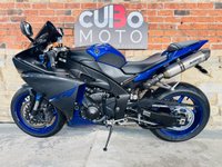USED 2014 14 YAMAHA R1 BIG BANG Akrapovic Exhausts + Extras