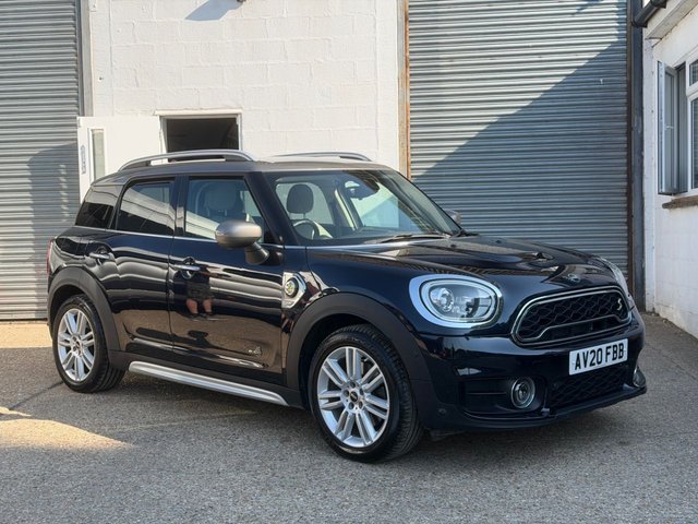 View our MINI COUNTRYMAN