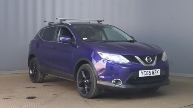 View our NISSAN QASHQAI