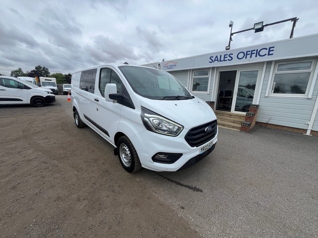 View our Ford Transit Custom 2.0 300 EcoBlue Trend Crew Van Double Cab 5dr Diesel Manual L2 H1 Euro 6 (s/s) (130 ps)