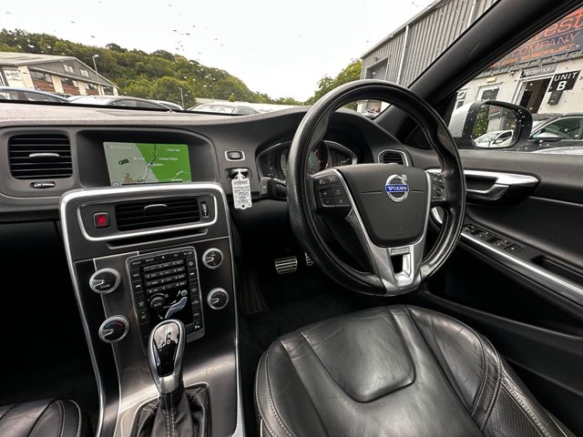 View our VOLVO V60
