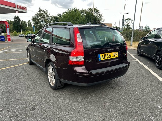 View our VOLVO V50