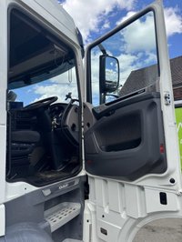 USED 2016 19 DAF XF 2019 DAF XF-530 6x2 Tractor Unit 