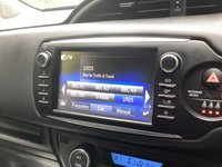 USED 2017 TOYOTA YARIS 1.5 VVT-h Design Hatchback 5dr Petrol Hybrid E-CVT Euro 6 (s/s) (100 ps) 