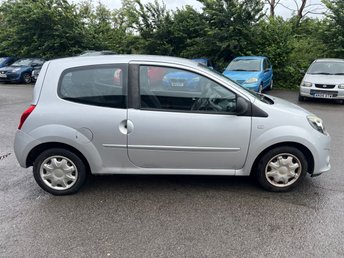 View our RENAULT TWINGO