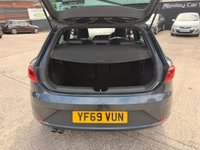 USED 2019 69 SEAT LEON 1.5 TSI EVO FR Black Edition Hatchback 5dr Petrol Manual Euro 6 (s/s) (150 ps) FIVE SERVICES _ FRESH MOT