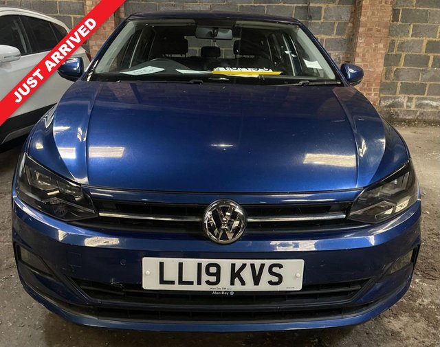 View our VOLKSWAGEN POLO