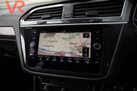 USED 2018 18 VOLKSWAGEN TIGUAN 2.0 TDI R-Line SUV 5dr Diesel Manual Euro 6 (s/s) (150 ps) Sunroof + CarPlay + Adaptive Cruise