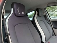 USED 2016 16 RENAULT ZOE 22kWh Dynamique Nav Hatchback 5dr Electric Auto (Battery Lease) (88 bhp) 