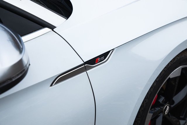 View our AUDI S5