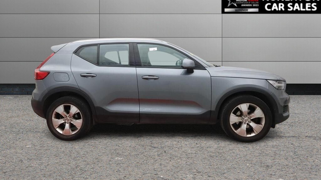 USED 2019 19 VOLVO XC40 1.5 T3 Momentum SUV 5dr Petrol Manual Euro 6 (s/s) (156 ps) 