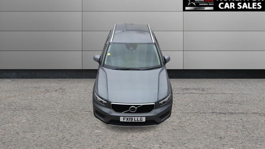 USED 2019 19 VOLVO XC40 1.5 T3 Momentum SUV 5dr Petrol Manual Euro 6 (s/s) (156 ps) 