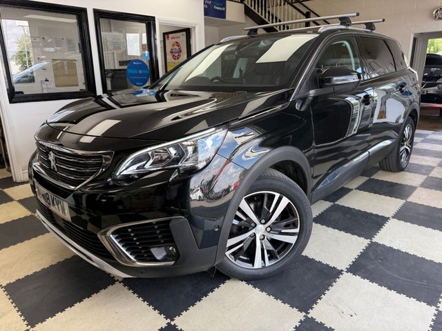 View our PEUGEOT 5008