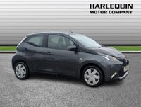 USED 2015 15 TOYOTA AYGO 1.0 VVT-i x-play Hatchback 5dr Petrol Manual Euro 5 Euro 5 (68 ps) FULL SERVICE HISTORY