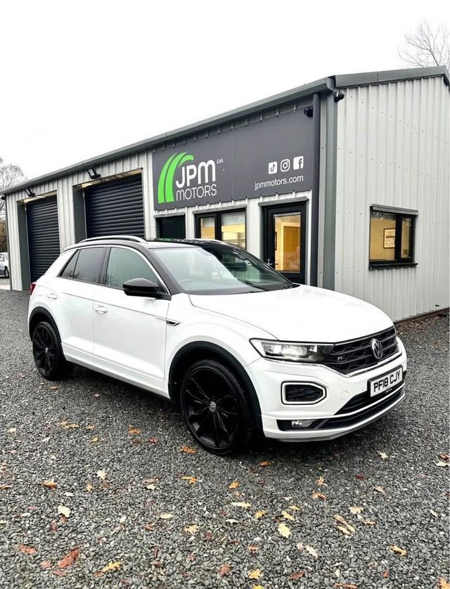 View our VOLKSWAGEN T-ROC