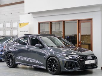 2022 AUDI RS3