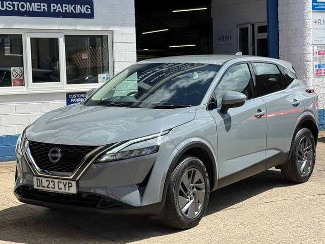 View our NISSAN QASHQAI