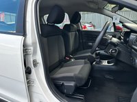 USED 2017 67 CITROEN C3 1.2 PureTech Feel Hatchback 5dr Petrol Manual Euro 6 (82 ps) Comprehensive Service History  |  Only 2 Owners From Brand New  |  Set of 2 Keys