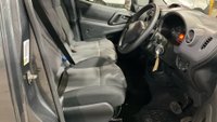 USED 2018 18 PEUGEOT PARTNER 1.6 BlueHDi 850 SE Panel Van 4dr Diesel Automatic L1 (100 bhp) NO VAT JUST 26K FSH (5 SERVICES) AIR CON !!!! PARK SENSORS REAR CAMERA ETC !!!