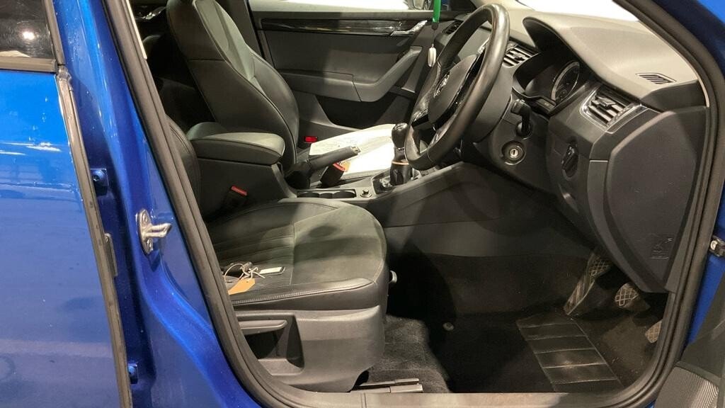 USED 2019 19 SKODA OCTAVIA 2.0 TDI SE L Estate 5dr Diesel Manual Euro 6 (s/s) (150 ps) 
