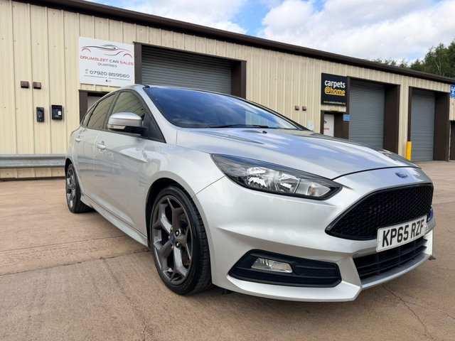 View our FORD FOCUS