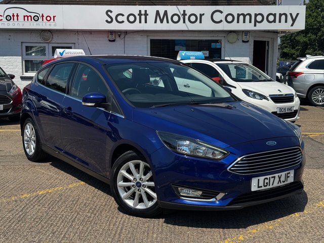 View our FORD FOCUS