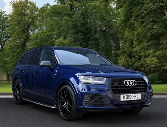 View our AUDI Q7