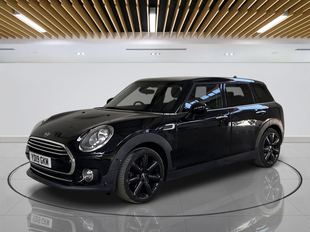 2019 MINI Clubman — image 2