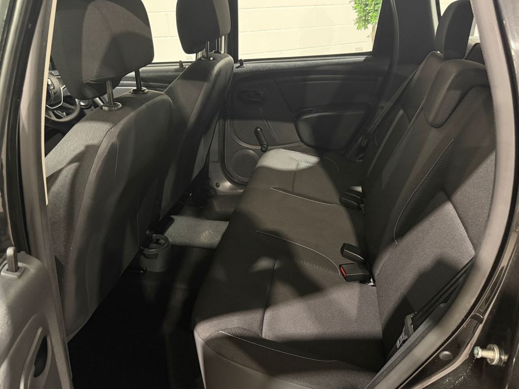 USED 2017 17 DACIA DUSTER 1.5 dCi Ambiance SUV 5dr Diesel Manual 4WD Euro 6 (s/s) (110 ps) 