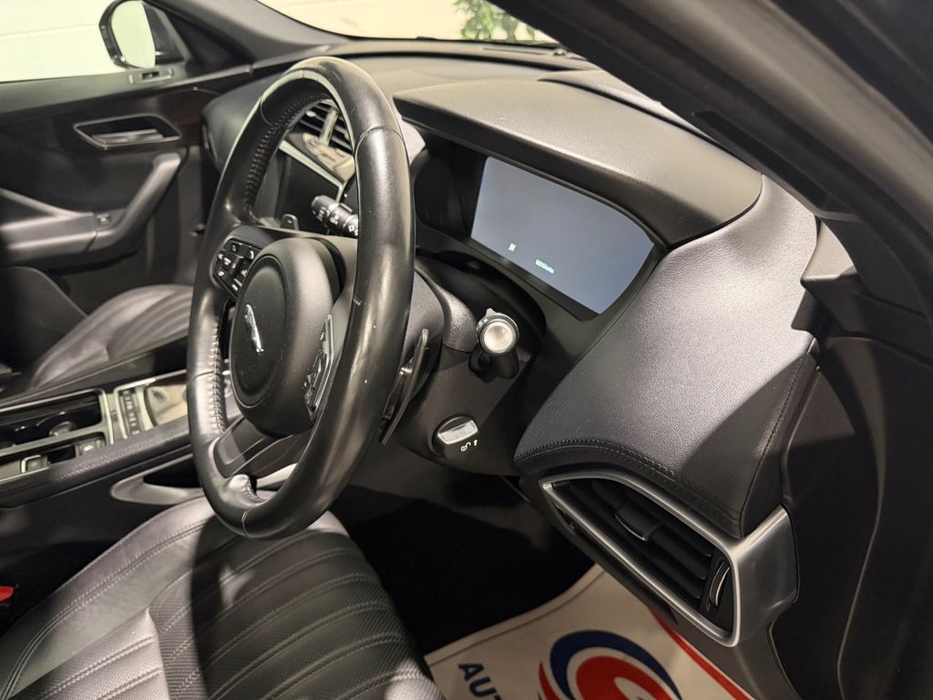 USED 2017 17 JAGUAR F-PACE 2.0 D180 Portfolio SUV 5dr Diesel Auto AWD Euro 6 (s/s) (180 ps) 