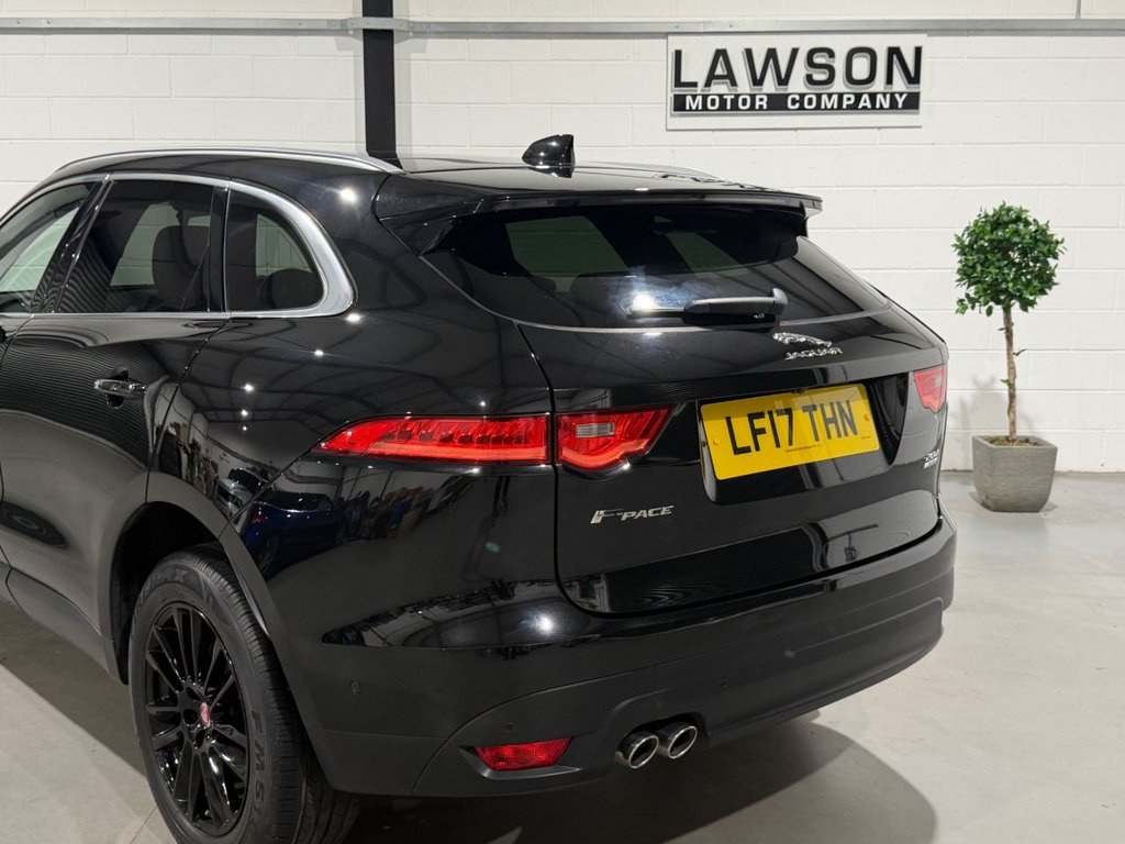 USED 2017 17 JAGUAR F-PACE 2.0 D180 Portfolio SUV 5dr Diesel Auto AWD Euro 6 (s/s) (180 ps) 