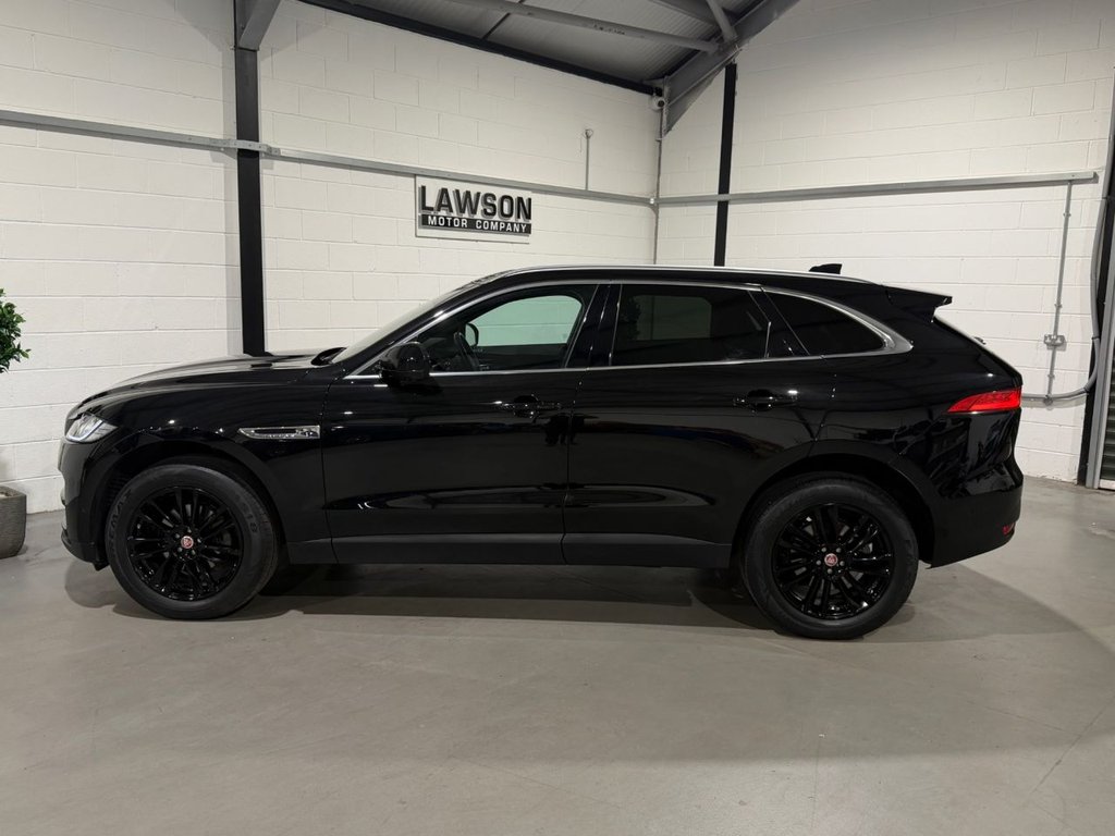 USED 2017 17 JAGUAR F-PACE 2.0 D180 Portfolio SUV 5dr Diesel Auto AWD Euro 6 (s/s) (180 ps) 