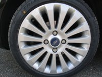 USED 2009 09 FORD FIESTA 1.4 Titanium 5 door Auto Petrol Automatic. Leather. Parking sensors.
