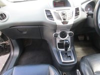 USED 2009 09 FORD FIESTA 1.4 Titanium 5 door Auto Petrol Automatic. Leather. Parking sensors.
