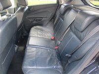 USED 2009 09 FORD FIESTA 1.4 Titanium 5 door Auto Petrol Automatic. Leather. Parking sensors.