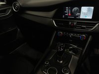 USED 2018 18 ALFA ROMEO GIULIA 2.2 TD Speciale Saloon 4dr Diesel Auto Euro 6 (s/s) (180 ps) Driver Modes