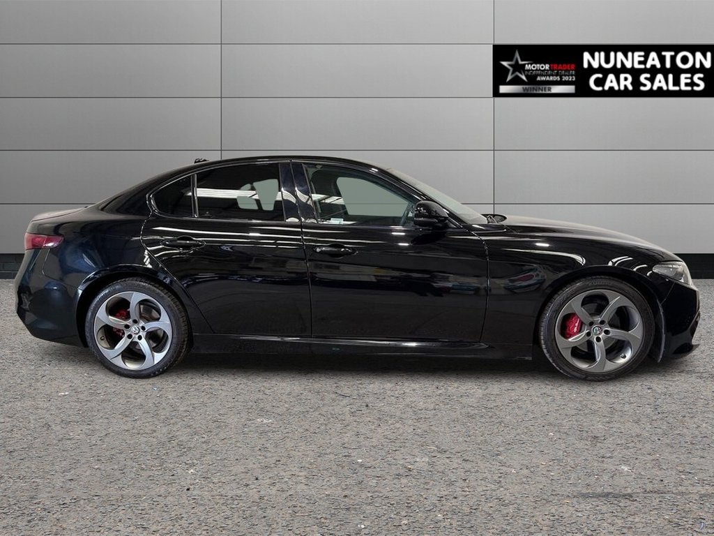 USED 2018 18 ALFA ROMEO GIULIA 2.2 TD Speciale Saloon 4dr Diesel Auto Euro 6 (s/s) (180 ps) Driver Modes