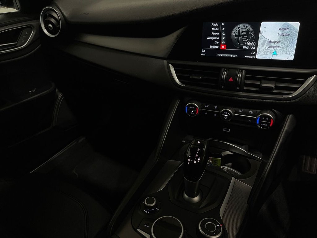 USED 2018 18 ALFA ROMEO GIULIA 2.2 TD Speciale Saloon 4dr Diesel Auto Euro 6 (s/s) (180 ps) Driver Modes